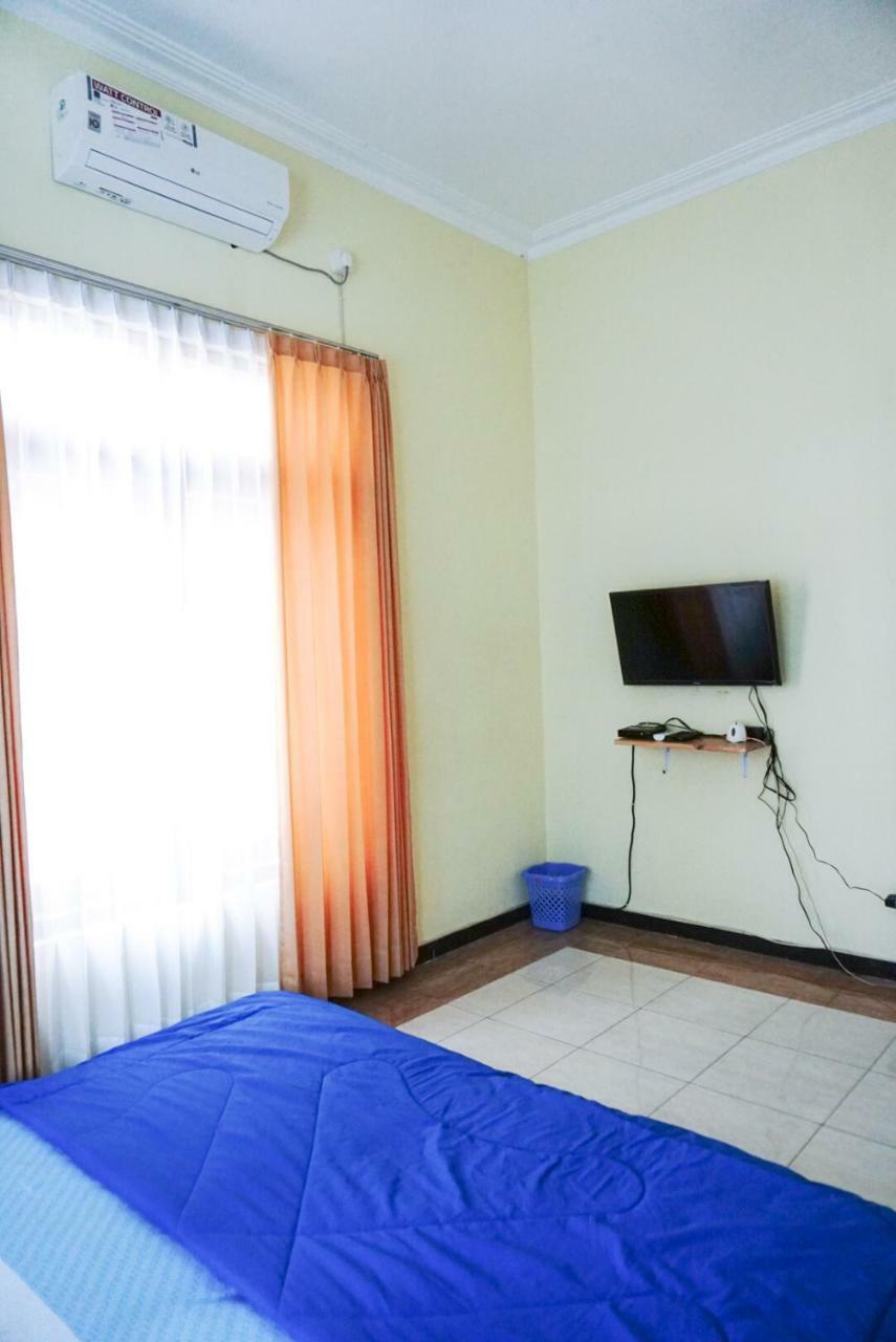 Green Surabaya Homey Esterno foto